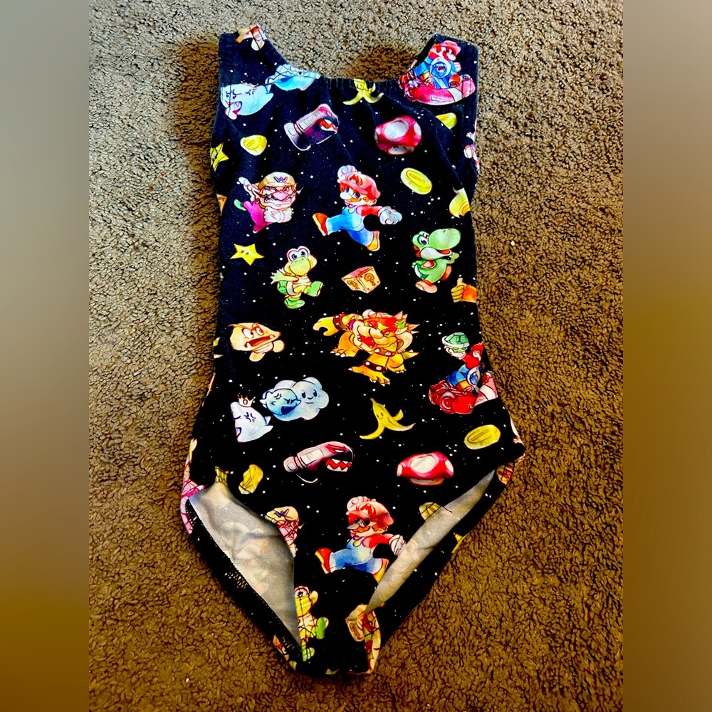 Girls medium dance outfit